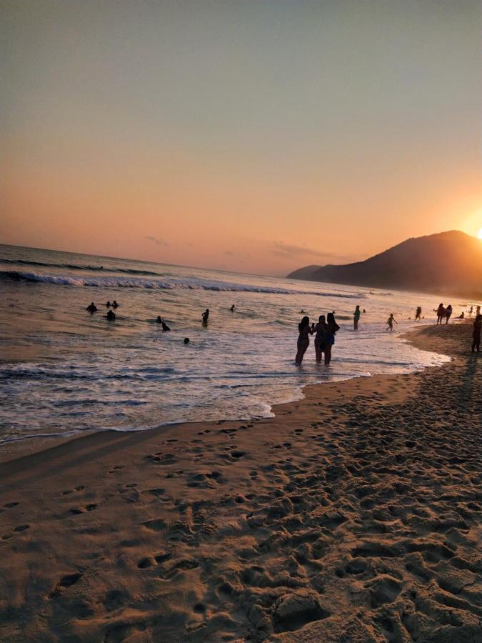 Casa Na Praia De Maresias Em Condominio Com Piscina Aquecida Na Av Principal De Maresias Exterior foto